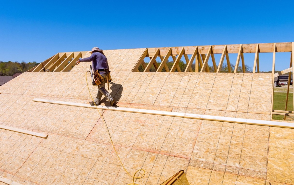 Complete roof replacement services in Cerritos, CA